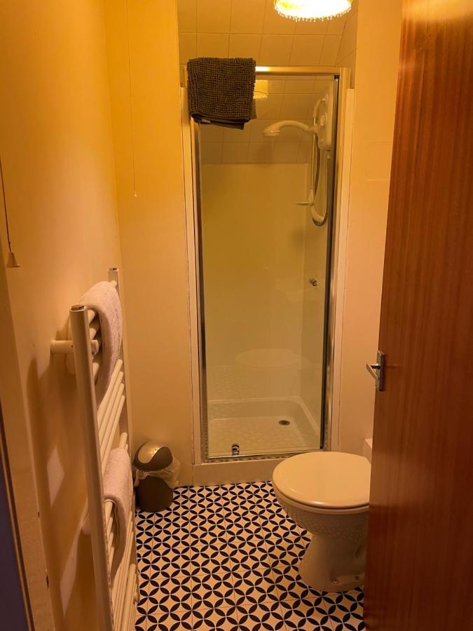 2 Bedroom Flat In Stornoway Town Centre Exteriör bild